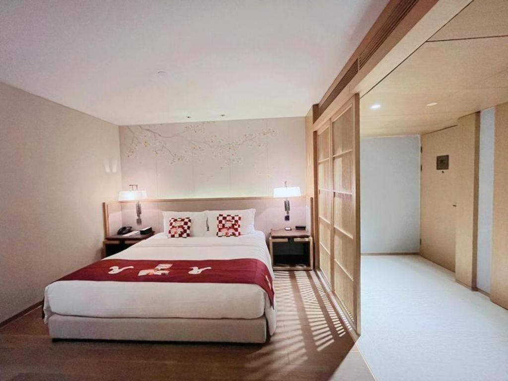 The East Hotel Hangzhou Exteriör bild